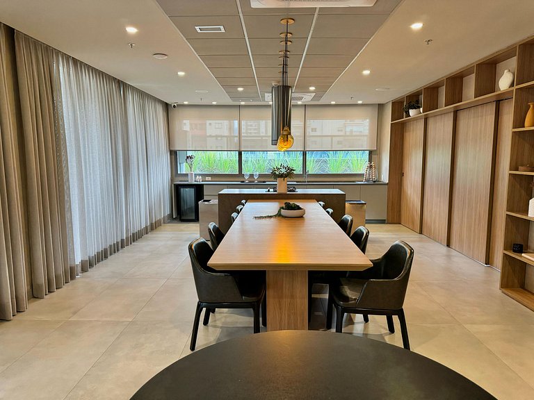 ANYSTAY Signature Loft • Piscina & Varanda