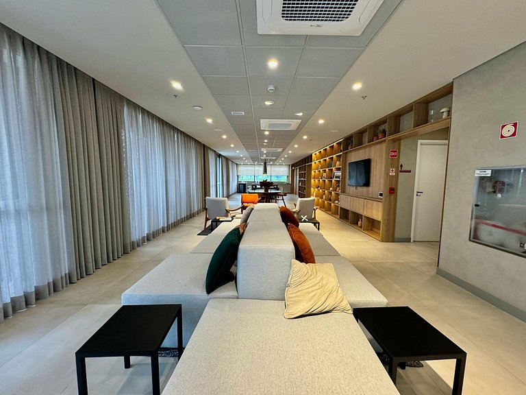 ANYSTAY Signature Loft • Piscina & Varanda