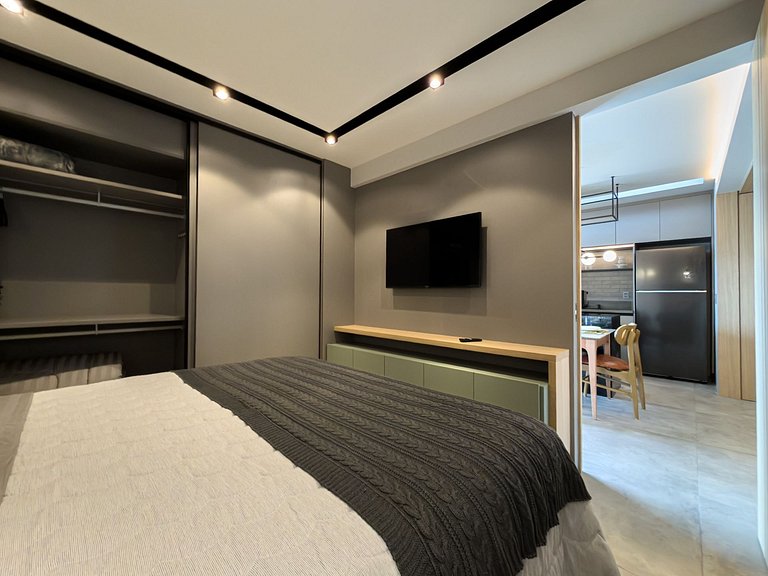 Anystay Exclusive View HJK