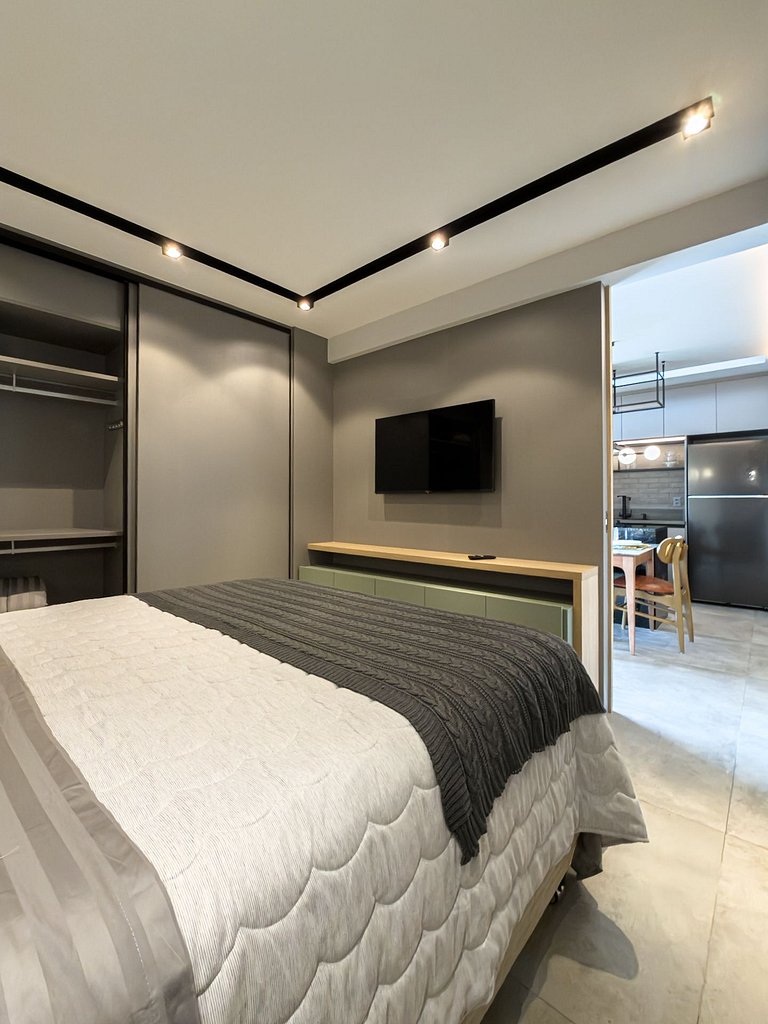 Anystay Exclusive View HJK