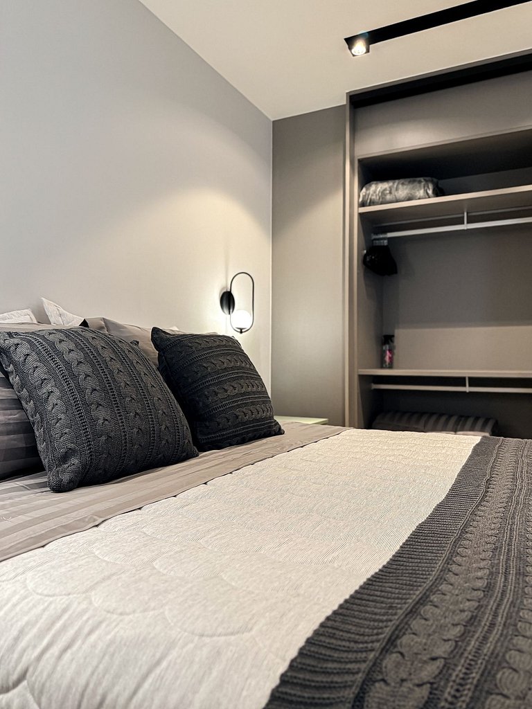 Anystay Exclusive View HJK