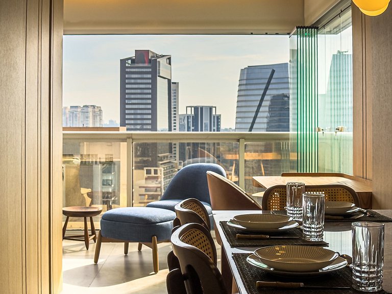 Anystay Exclusive View HJK