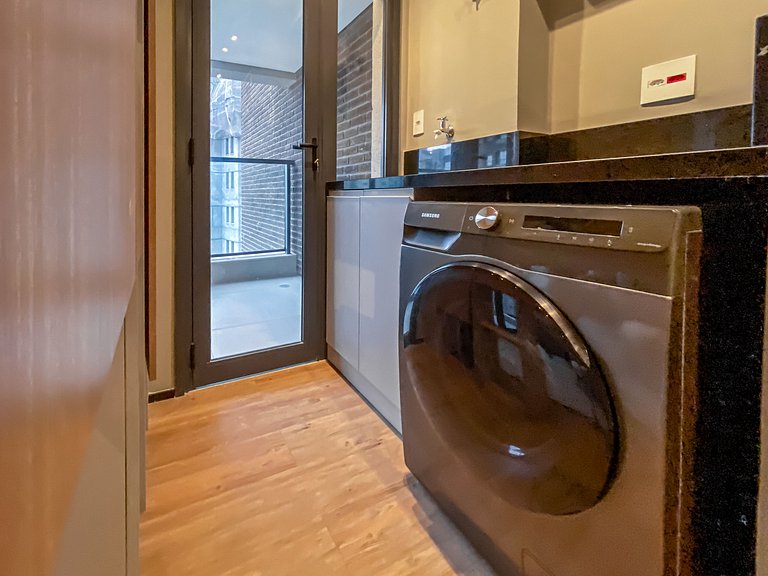 Anystay Apartment Grand Suite