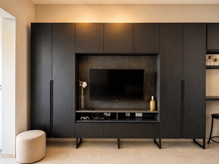Luxury Apartment Jardins | 53m², Pool & Garage