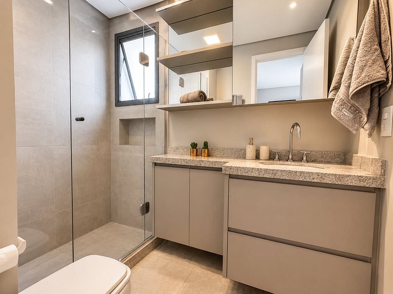 Luxury Apartment Jardins | 53m², Pool & Garage